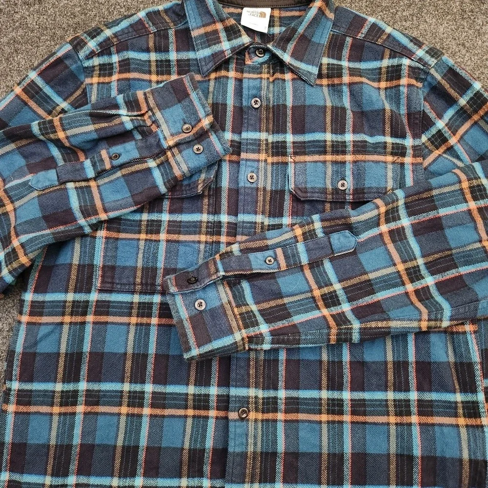 The North Face Mens Medium Blue Plaid Flannel Arroyo Long Sleeve Button Up Shirt